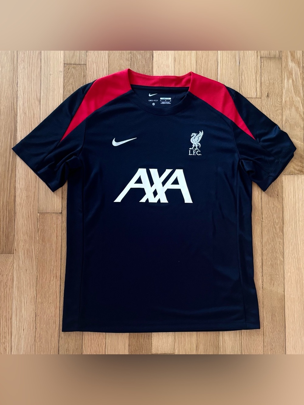 Liverpool FC x Nike Training Top Jersey Medium 2024-2025 Premier League Winners